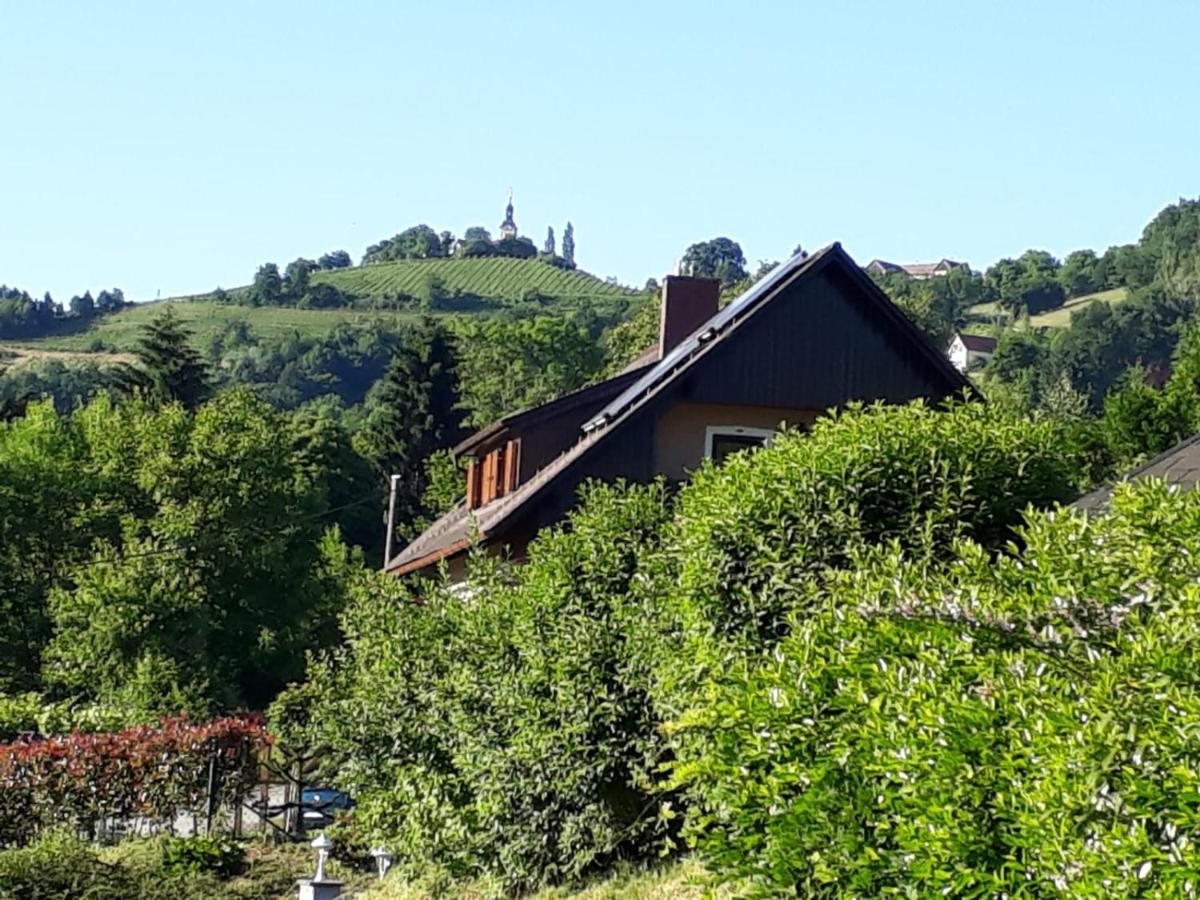 Appartement Komfortzimmer Haus Dervaritz à Einod  Extérieur photo